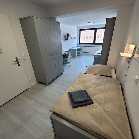 Guesthouse Wi Rooms ยือลิคช์ ภายนอก รูปภาพ