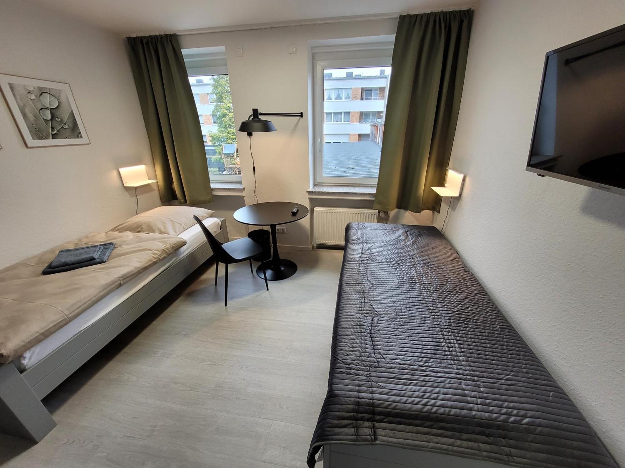 Guesthouse Wi Rooms ยือลิคช์ ภายนอก รูปภาพ
